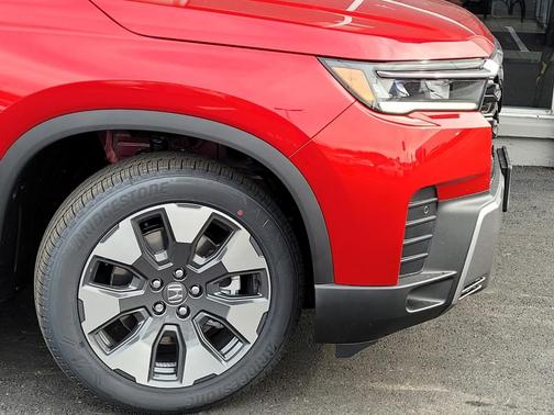 2026 Honda Pilot Touring AWD