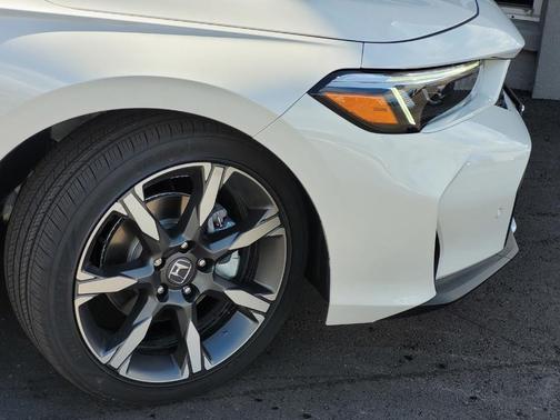 Platinum White Pearl 2026 Honda Civic Hybrid Sport Touring