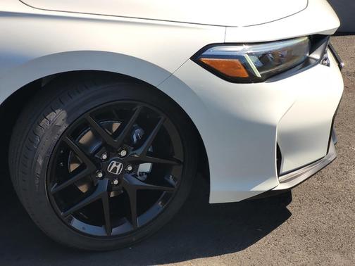 Platinum White Pearl 2026 Honda Civic Sport