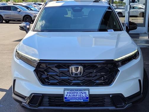 Platinum White Pearl 2026 Honda CR-V Hybrid Sport