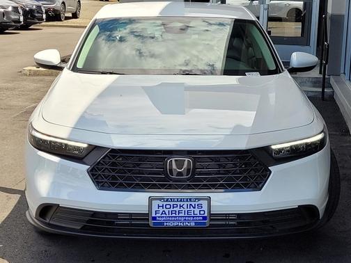 Platinum White Pearl 2026 Honda Accord LX