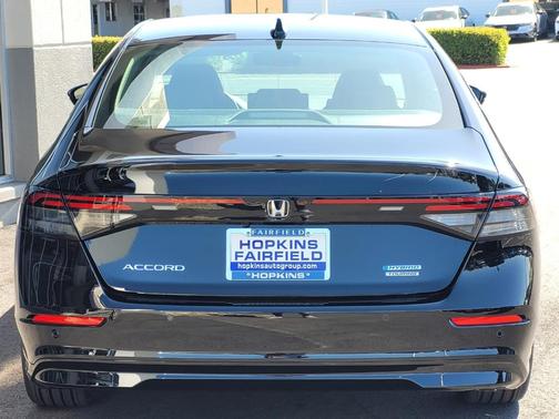 Crystal Black Pearl 2026 Honda Accord Hybrid Touring