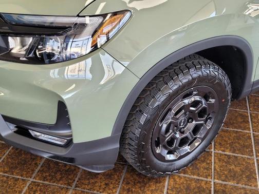 Ash Green 2026 Honda Ridgeline TrailSport+