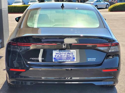 Crystal Black Pearl 2026 Honda Accord Hybrid Touring
