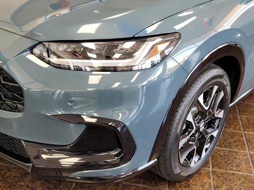 2026 Honda HR-V EX-L 2WD