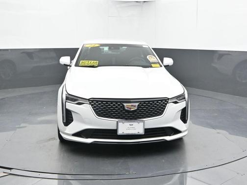Summit White 2024 Cadillac CT4 Luxury