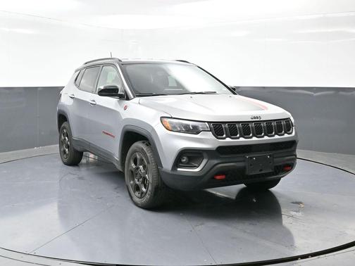 2023 Jeep Compass Trailhawk
