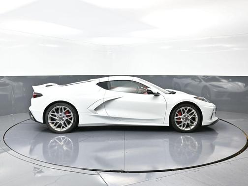 2024 Chevrolet Corvette Stingray w/3LT