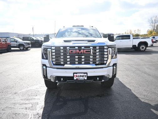 2024 GMC Sierra 3500 Denali
