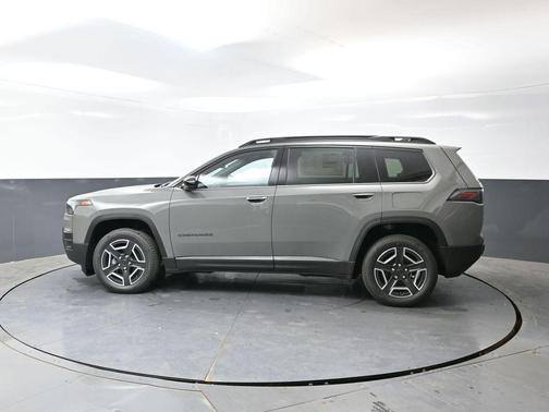 Sting Gray Clearcoat 2026 Jeep Cherokee LAREDO/LIMITED
