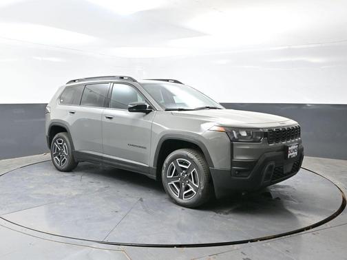 Sting Gray Clearcoat 2026 Jeep Cherokee LAREDO/LIMITED