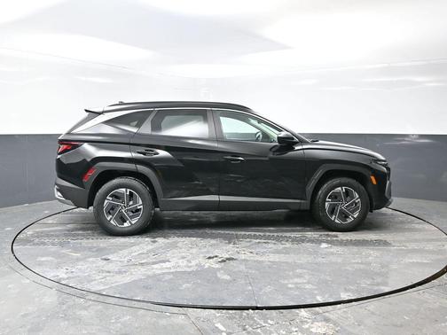 2025 Hyundai TUCSON Hybrid Blue