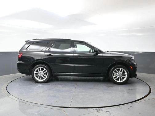 DB Black Crystal Clearcoat 2024 Dodge Durango GT
