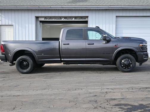 2026 RAM 3500 Limited