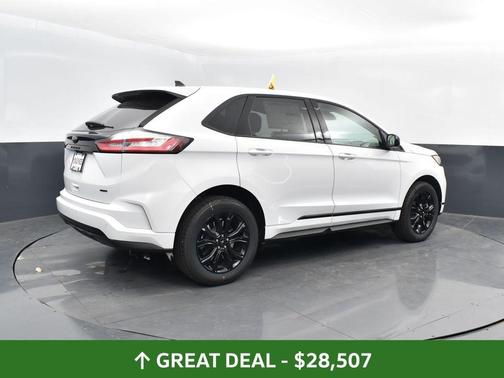 2024 Ford Edge SE