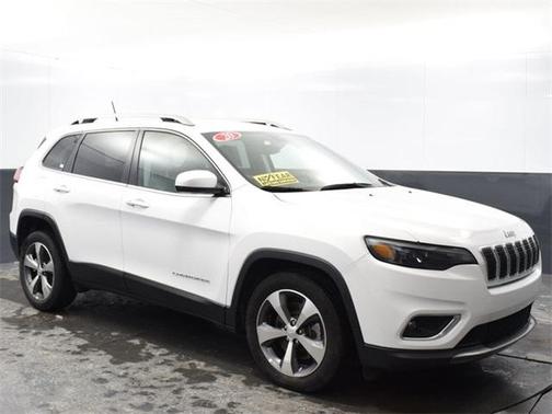 Photo 3 of 51 of 2020 Jeep Cherokee Limited