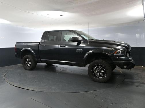 2016 RAM 1500 Sport