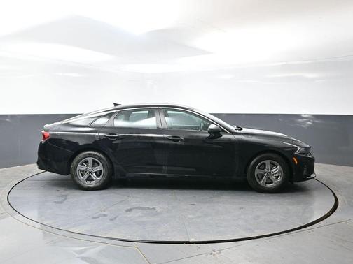 Ebony Black 2023 Kia K5 LXS