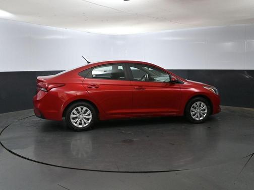 2021 Hyundai Accent SE