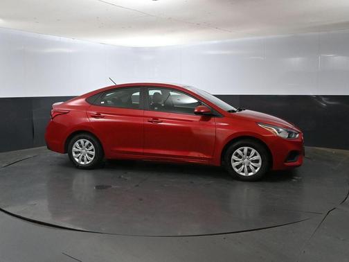 2021 Hyundai Accent SE