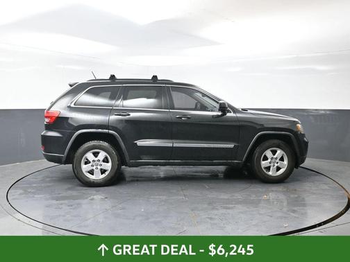 Brilliant Black Crystal Pearlcoat 2012 Jeep Grand Cherokee Laredo