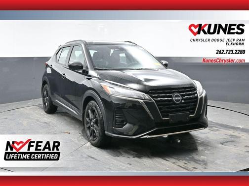 2024 Nissan Kicks SR