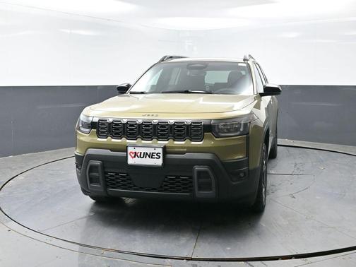 41 2026 Jeep Cherokee LAREDO/LIMITED