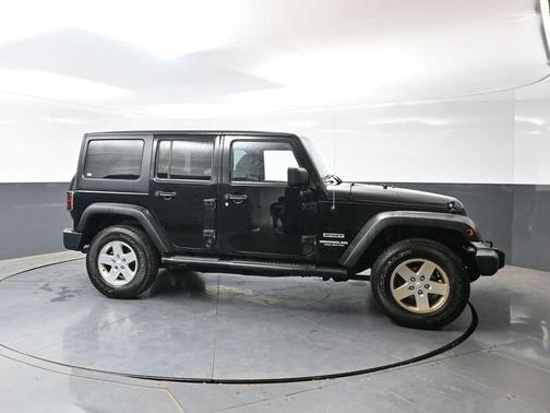 Black Clearcoat 2011 Jeep Wrangler Unlimited Sport