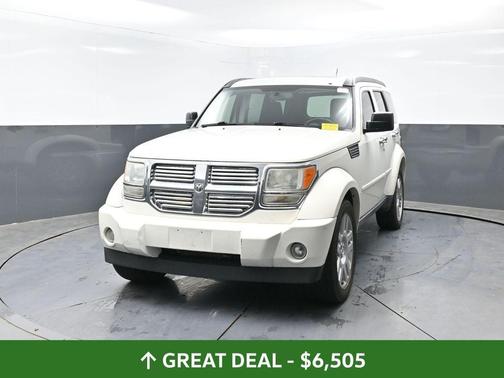 Stone White Clearcoat 2008 Dodge Nitro SLT