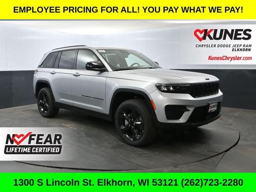 2025 Jeep Grand Cherokee Laredo