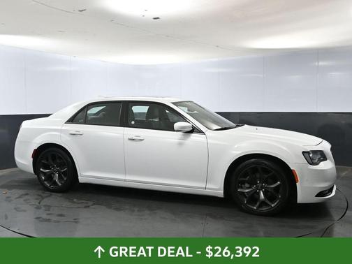 2022 Chrysler 300 S