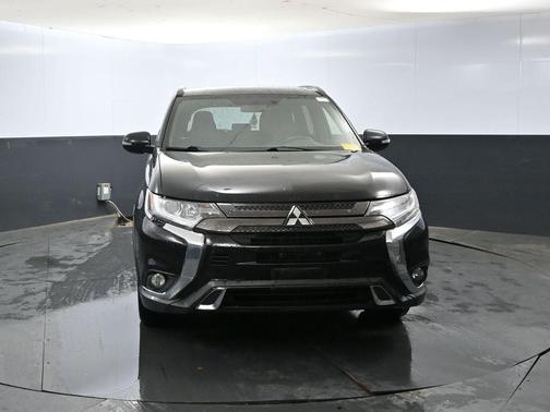 2019 Mitsubishi Outlander LE