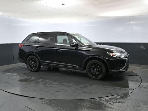 2019 Mitsubishi Outlander LE