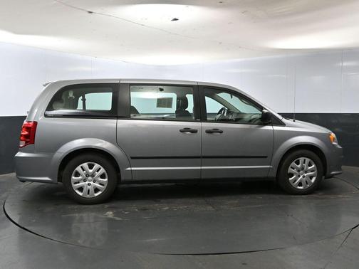2014 Dodge Grand Caravan AVP/SE
