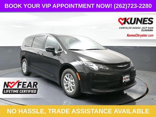 2026 Chrysler Voyager LX