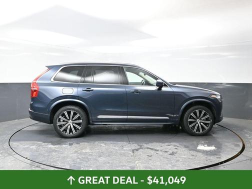 2024 Volvo XC90 B6 Plus Bright Theme 7-Seater