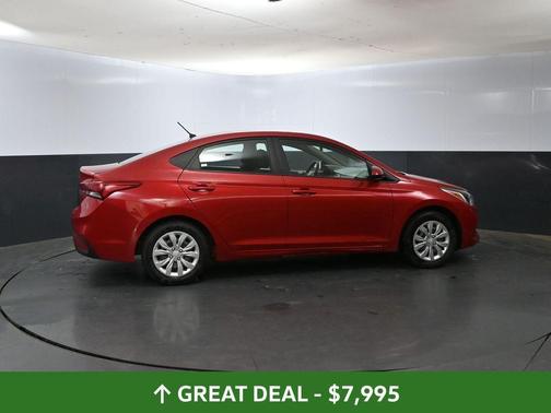 Pomegranate Red Metallic 2021 Hyundai Accent SE