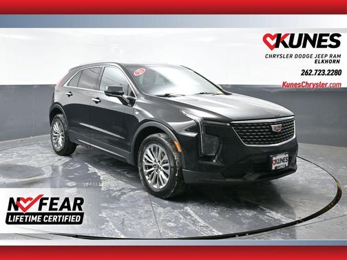 2025 Cadillac XT4 Premium Luxury