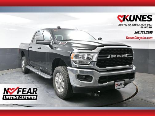 Diamond Black 2024 RAM 2500 Big Horn