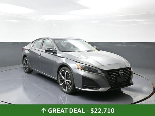 2024 Nissan Altima 2.5 SR