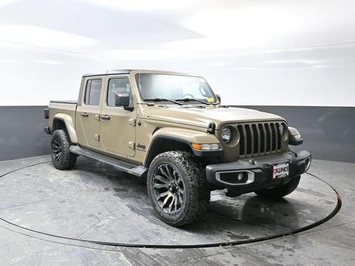 2020 Jeep Gladiator Sport