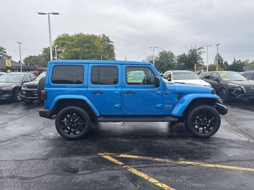 2022 Jeep Wrangler Unlimited 4xe Sahara