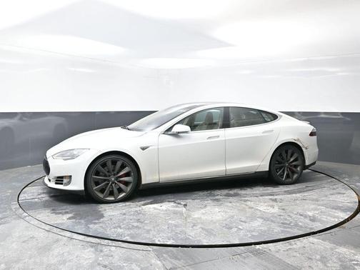 2015 Tesla Model S 