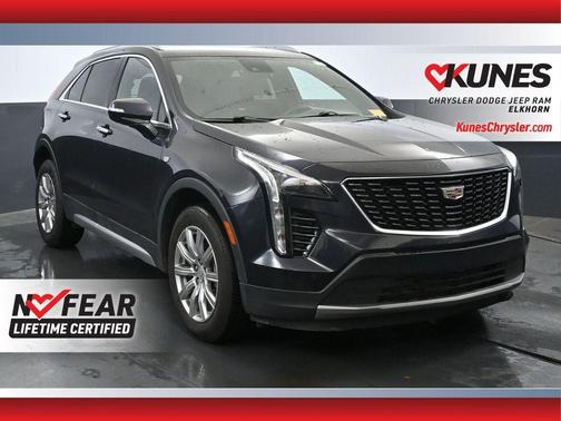 2023 Cadillac XT4 Premium Luxury