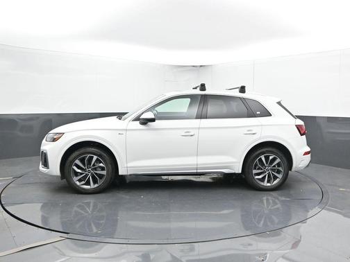 2023 Audi Q5 45 S line quattro Premium