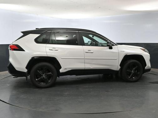 2020 Toyota RAV4 Hybrid XSE