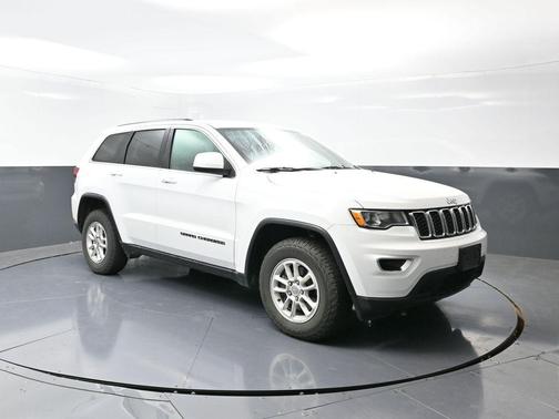 2020 Jeep Grand Cherokee Laredo