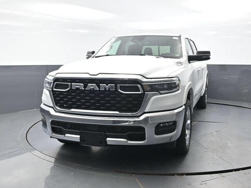Bright White Clearcoat 2027 RAM 1500 Big Horn/Lone Star