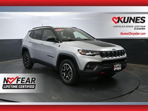2024 Jeep Compass Trailhawk