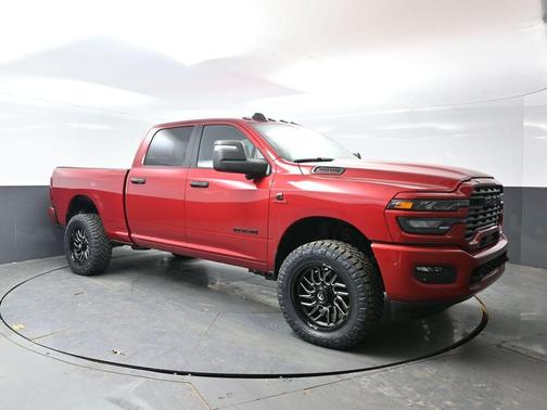 Molten Red Pearlcoat 2026 RAM 2500 Big Horn